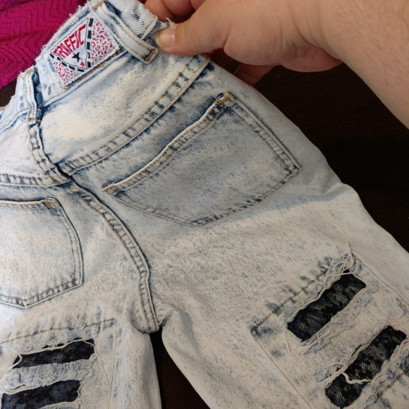 Vintage Traffic Lacy Acid Wash Ripped Jeans 7 - Picture 8 of 8